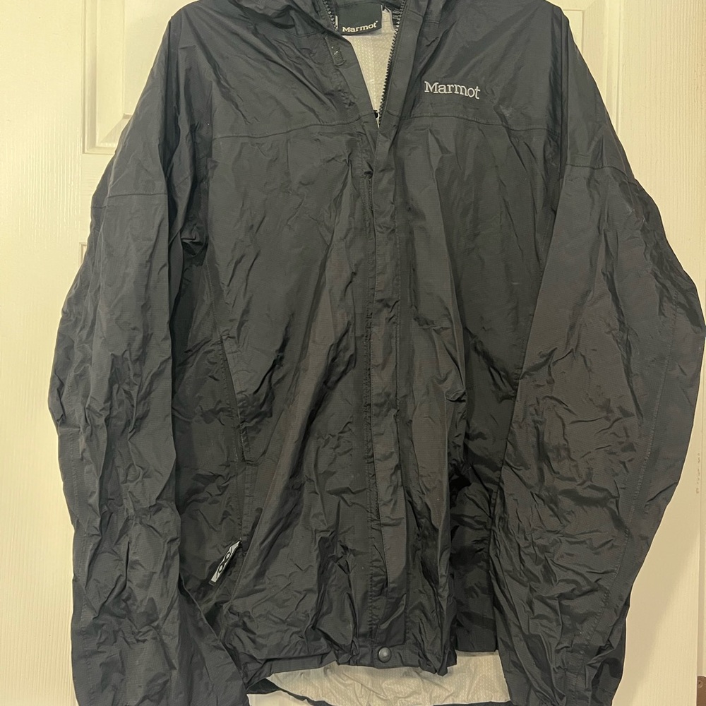 Marmot Black Raincoat Lightweight Water-Resistant